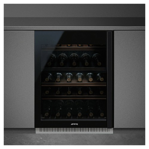 Винный шкаф SMEG CVI638LN3 (петли слева) черный