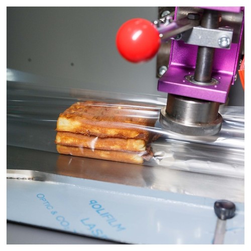 Машина упаковочная Hualian DXDZ-250XD (лент. 80 мм, рег. форм., S 250, L 120-280, H 60)