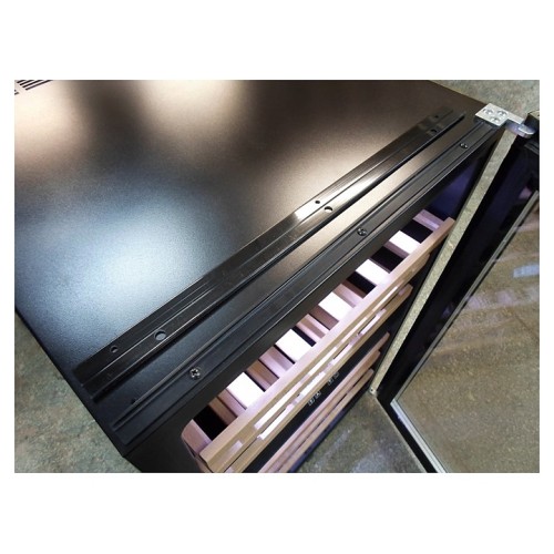 Винный шкаф IP Industrie JG 48 AD X